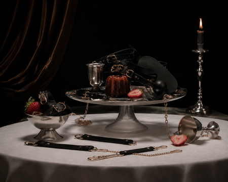 Handcrafted leather connection set with metal hardware by WEIXsetting